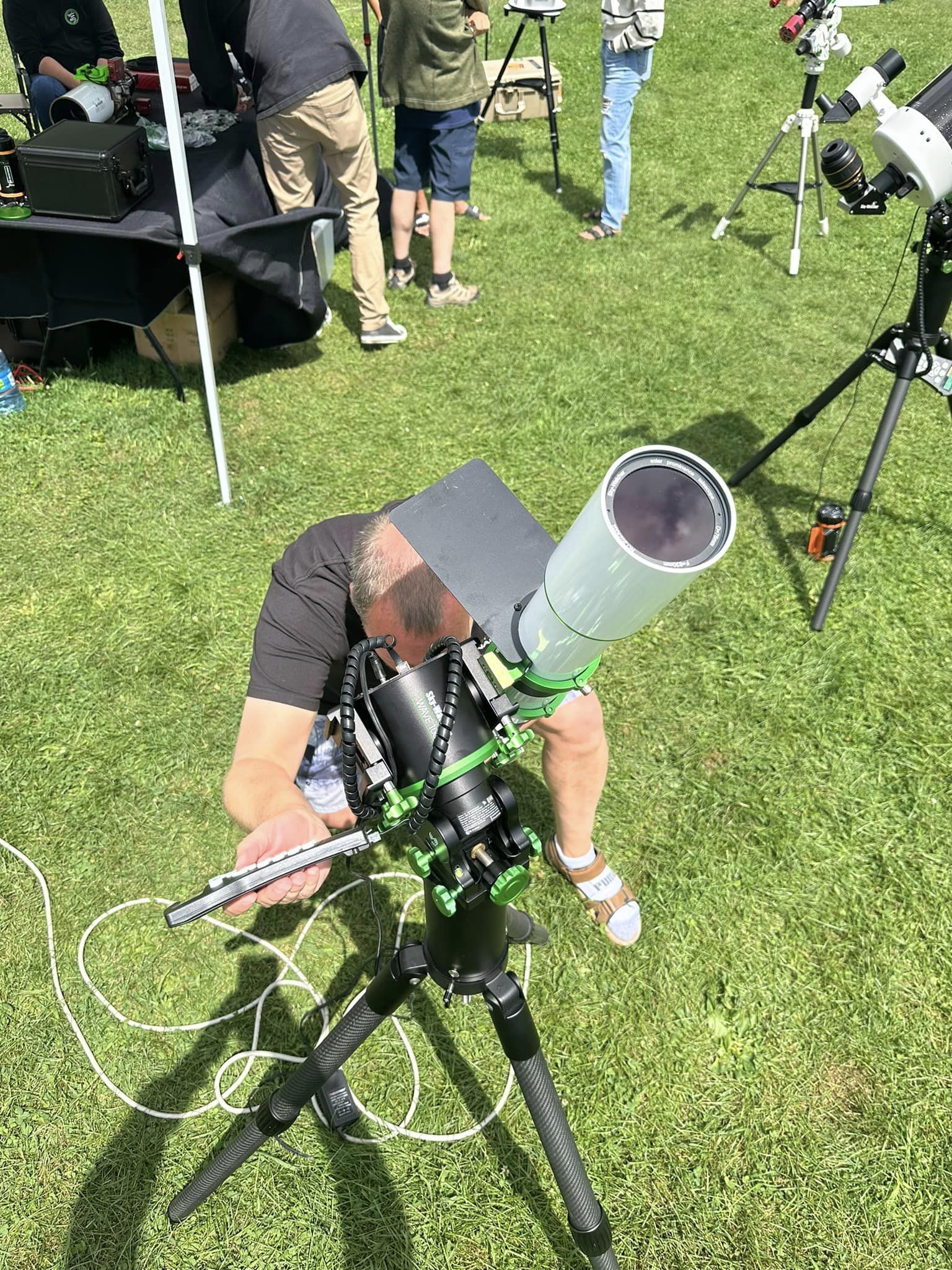 USED - Heliostar 76mm H-Alpha Solar Telescope - Image 15
